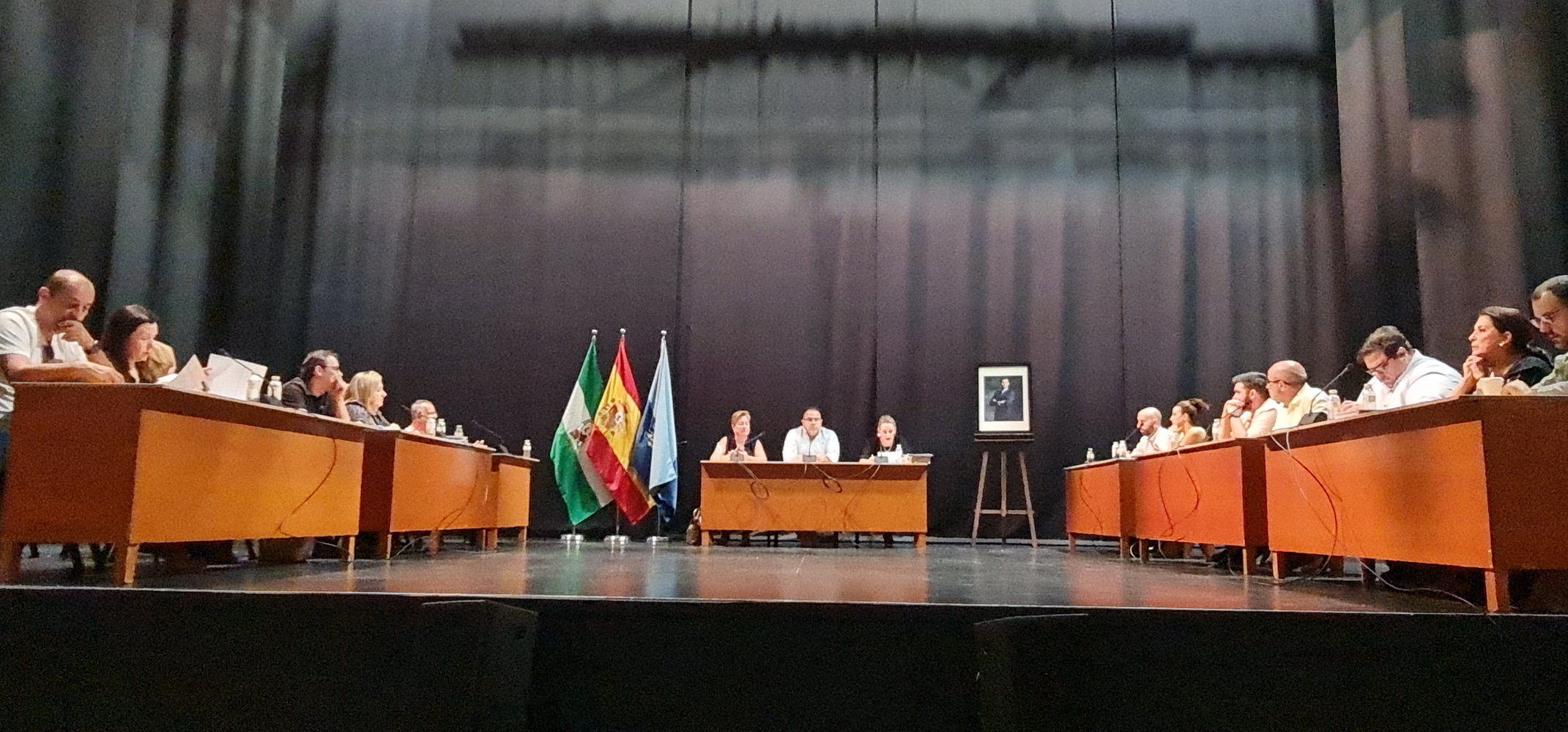 IU Podemos rechaza las bonificaciones a grandes empresas aprobadas en el pleno de Almuñécar